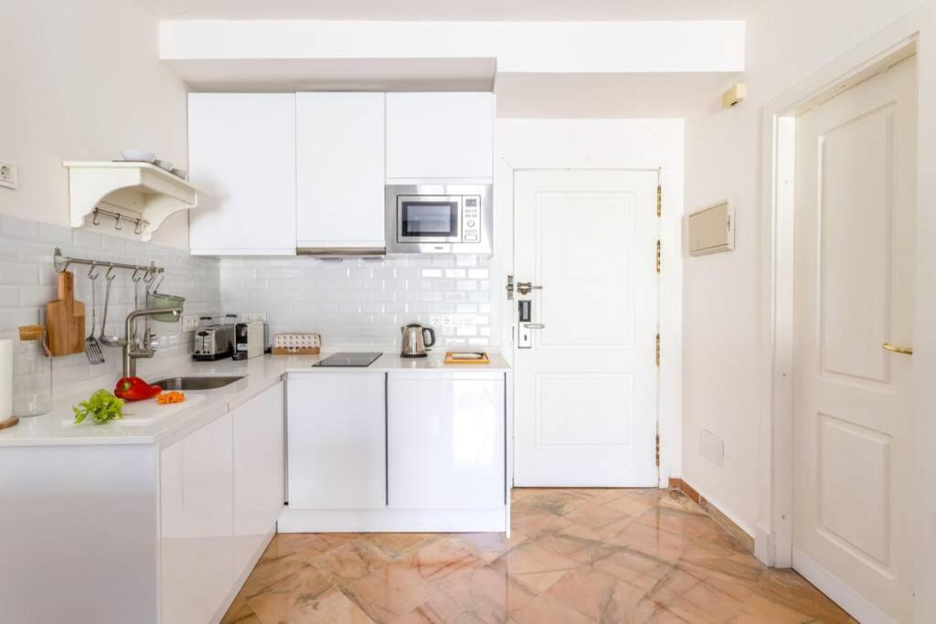 Oleholidays 603 Romana Playa Primera Linea Playa Marbella Eksteriør bilde